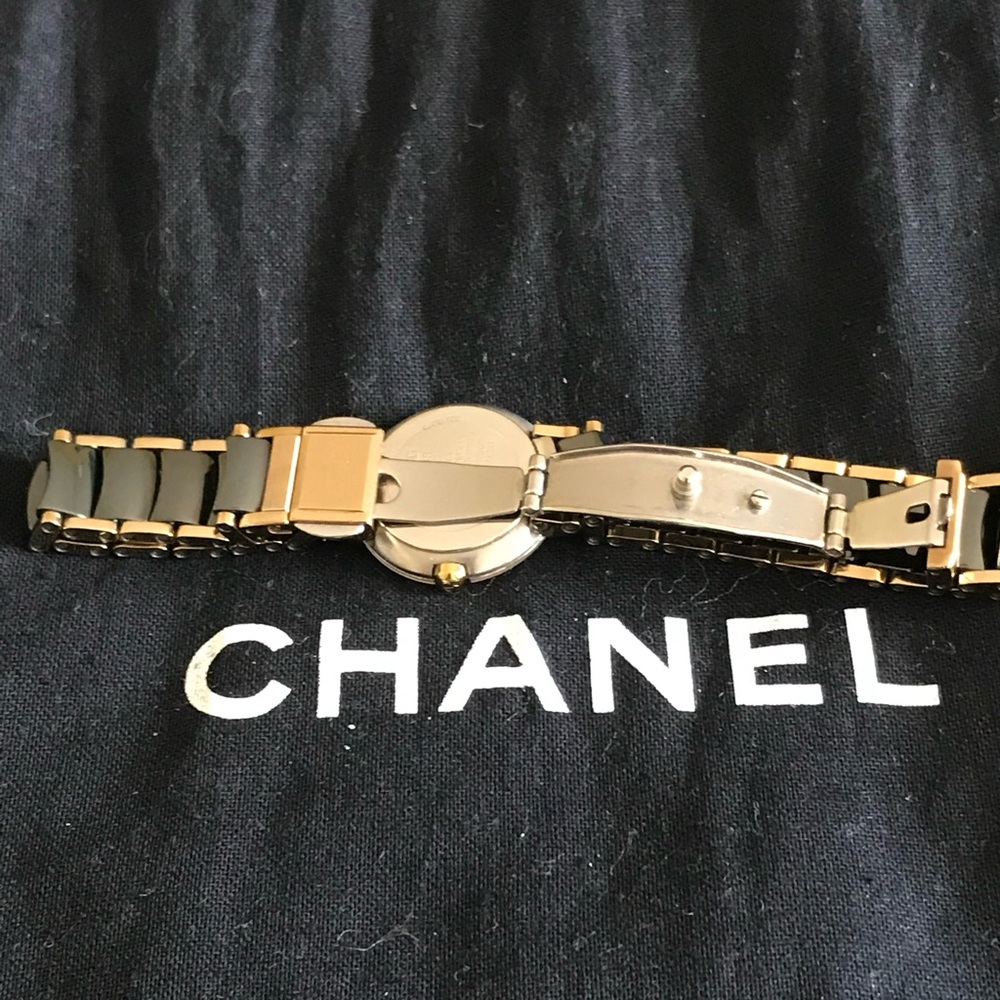 WOMEN’S RADO WATCH - Picture 3 of 3